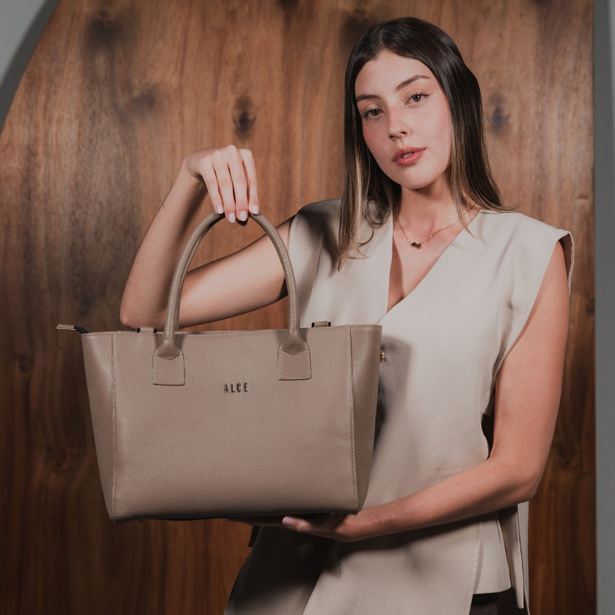 Bolso tote nude pitón