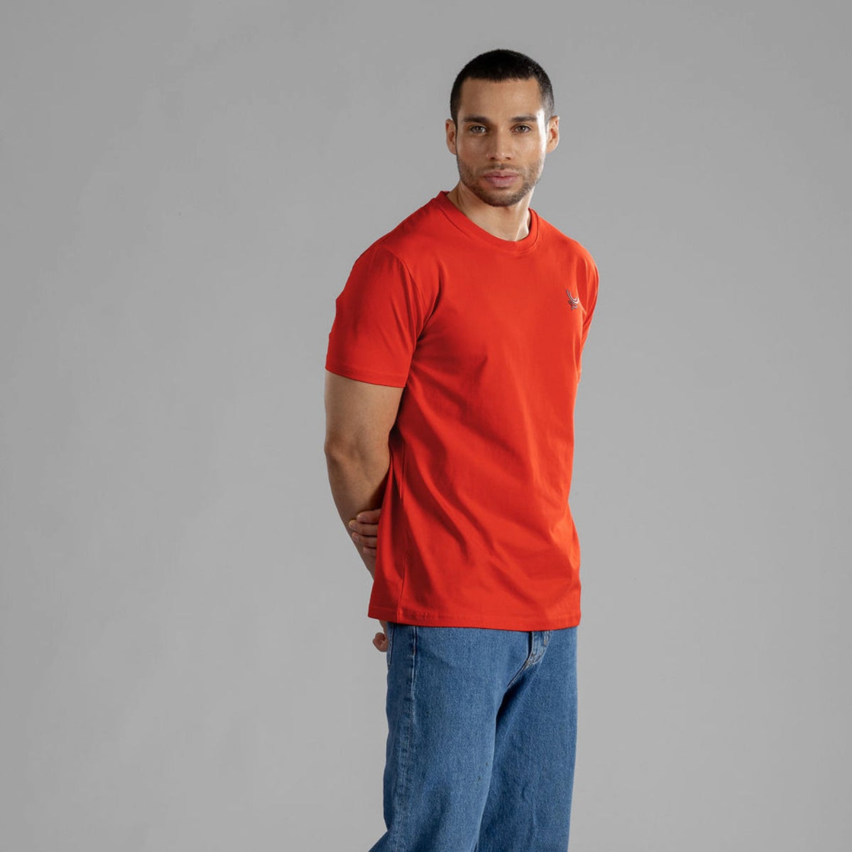 Camiseta Premium Fiery Red