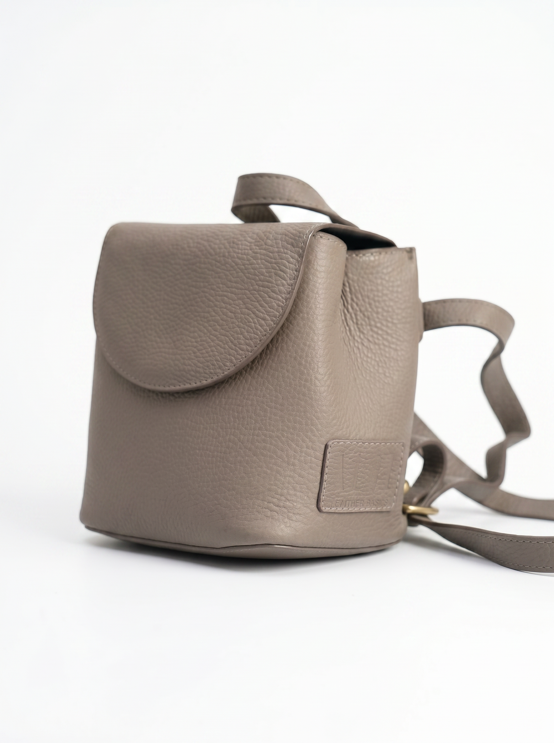 MINI MORRAL NUDE