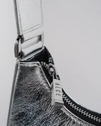 MEDIA LUNA BAG PLATEADO