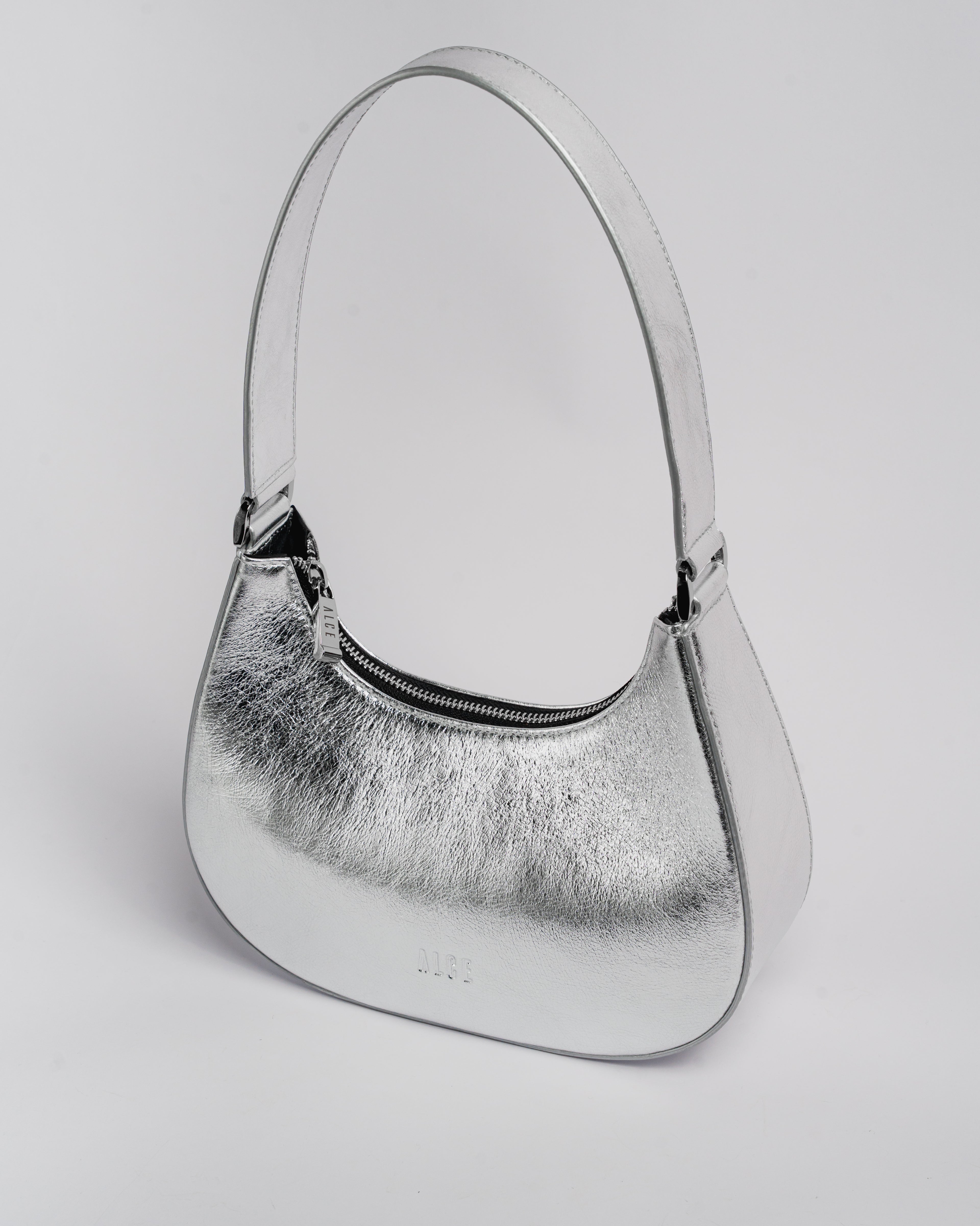 MEDIA LUNA BAG PLATEADO