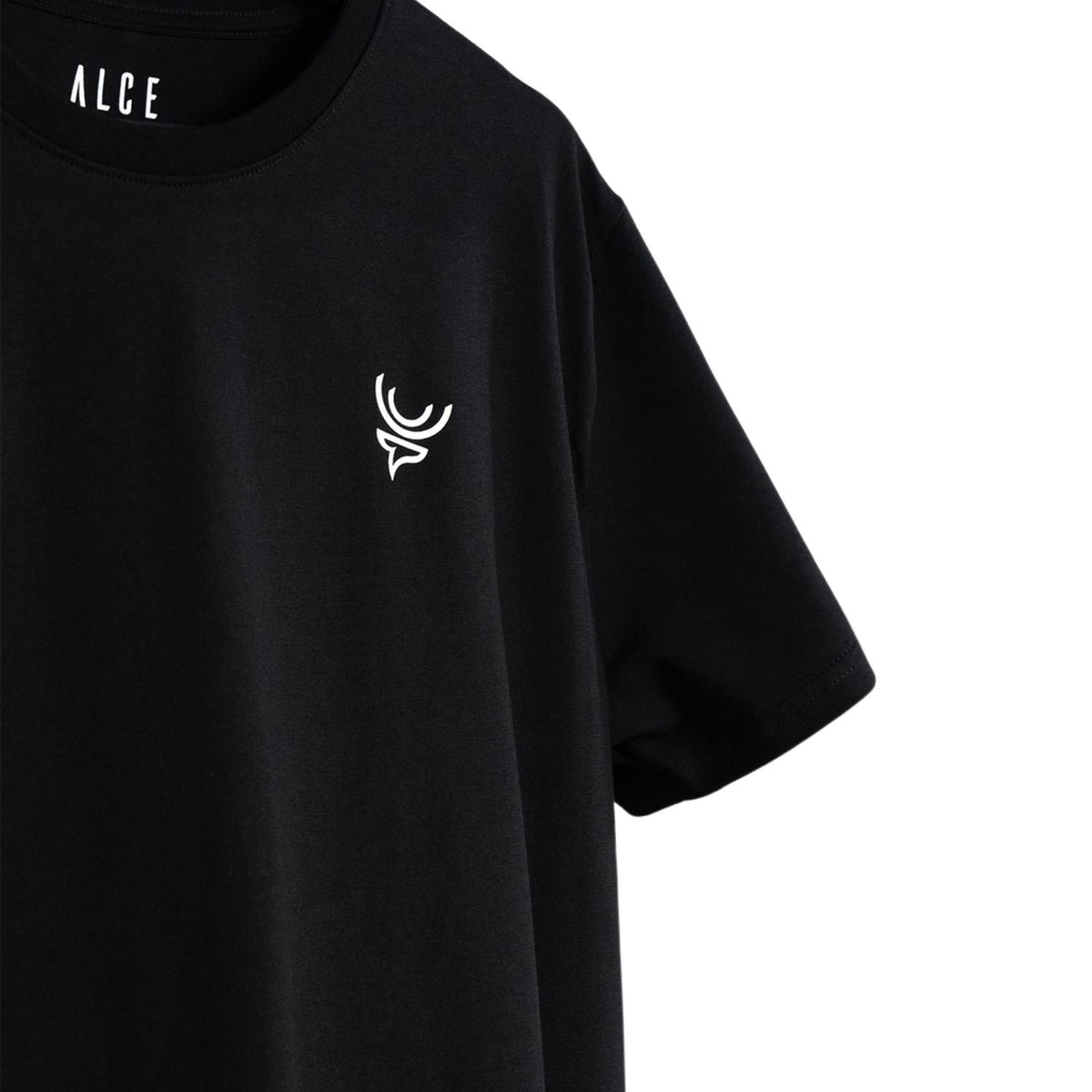 Camiseta insignia negro intenso