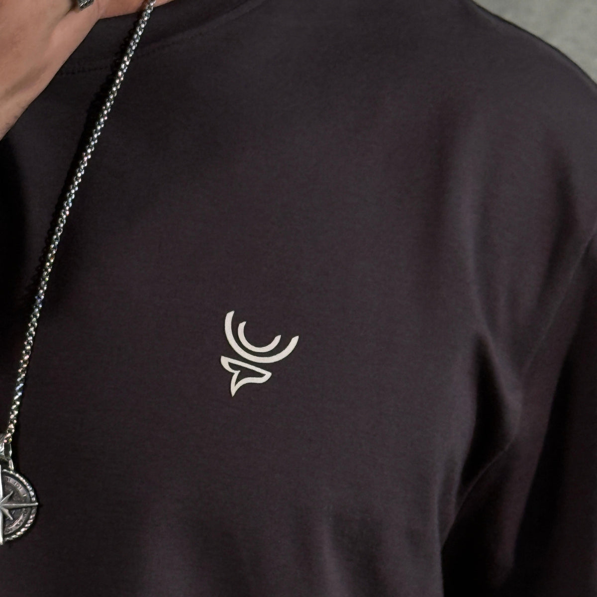 Camiseta insignia espresso