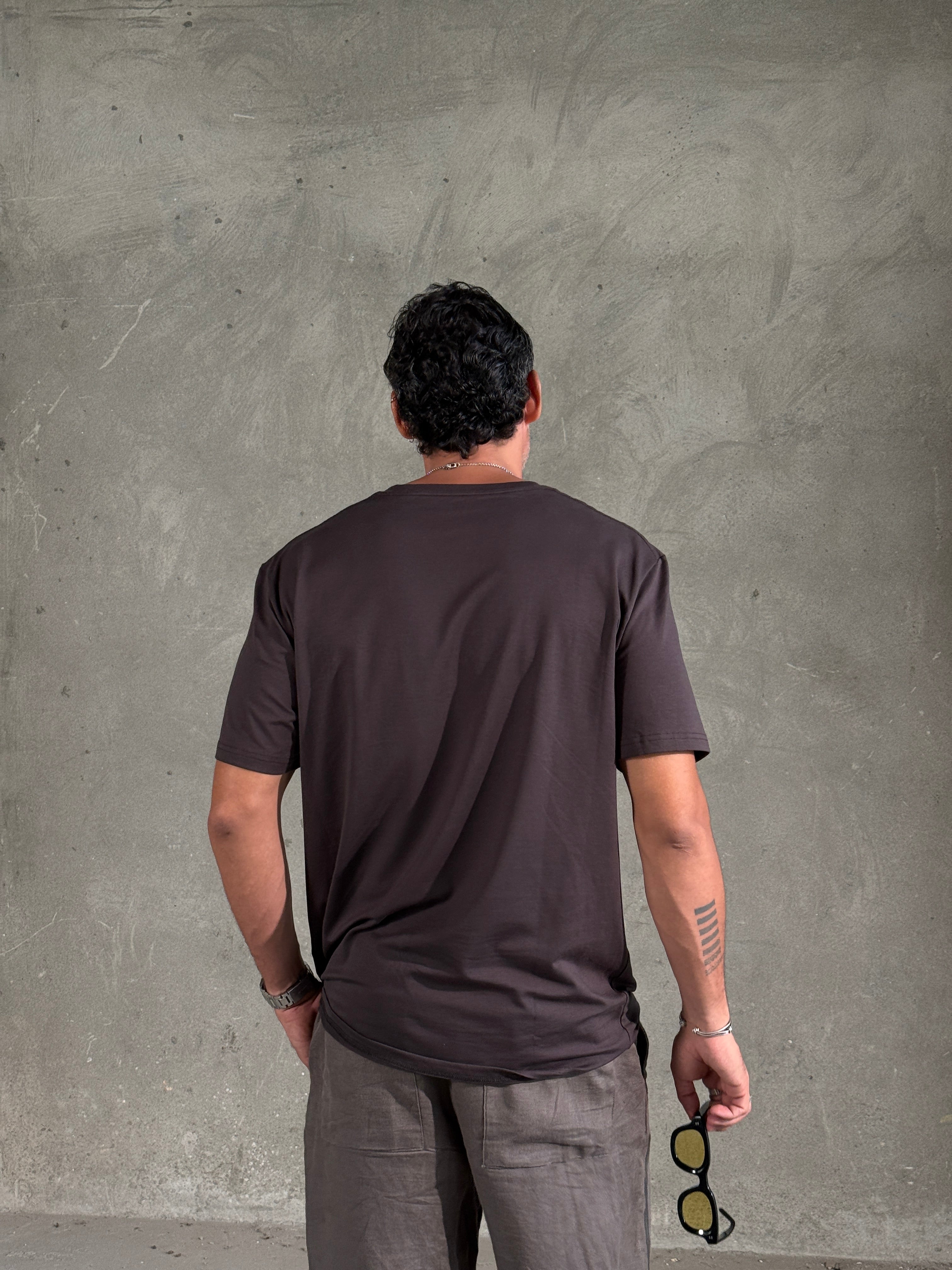 BASIC T-SHIRT BLACK